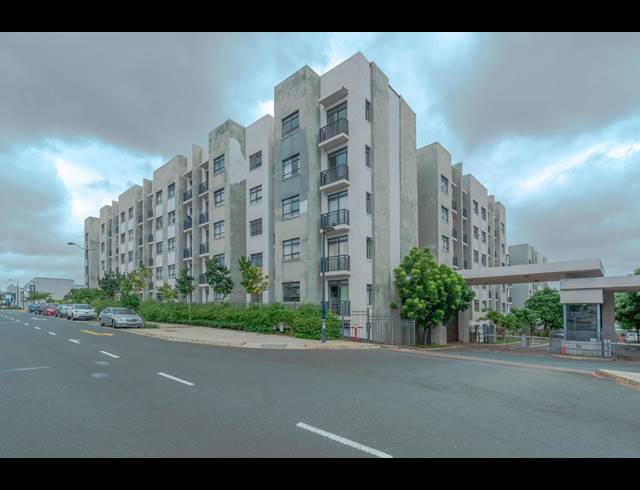 1 BEDROOM APARTMENT FOR SALE IN UMHLANGA RIDGE